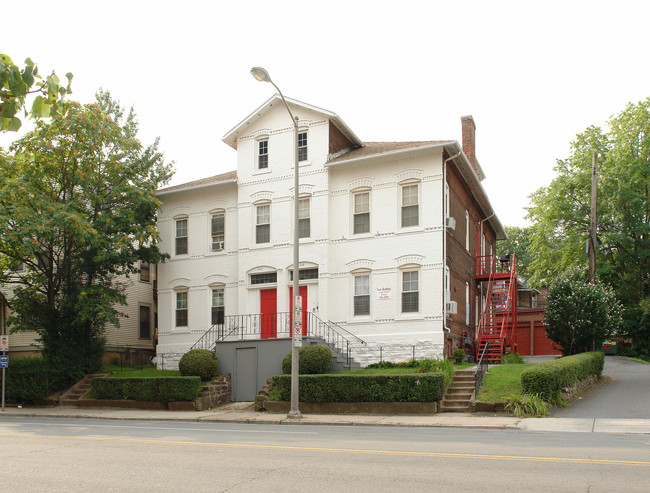 447-449 Capitol Ave in Hartford, CT - Building Photo - Building Photo