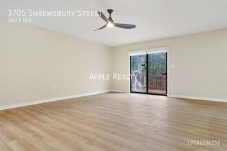 3705 Shrewsbury St in Durham, NC - Foto de edificio - Building Photo