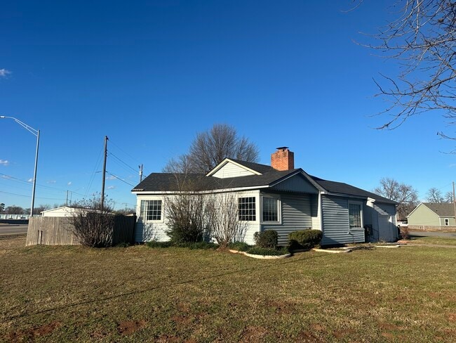 47 W 5th St in Bixby, OK - Building Photo - Building Photo