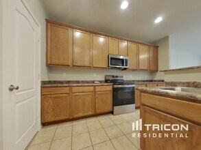 1937 N 78th Ave in Phoenix, AZ - Building Photo - Building Photo
