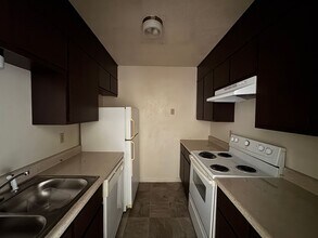 4306 Lake Rd in Killeen, TX - Foto de edificio - Building Photo