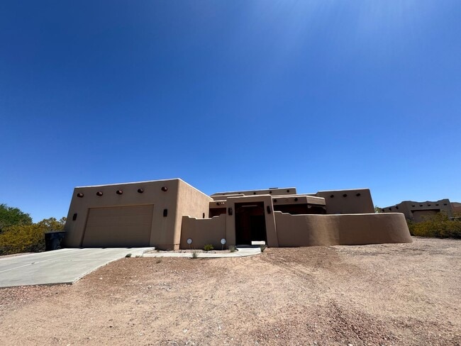 5391 Superstition Dr in Las Cruces, NM - Building Photo - Building Photo