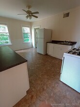 198 N Main St in Ansonia, CT - Building Photo - Building Photo