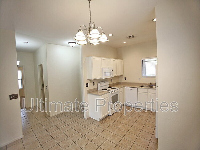 9269 W Sheridan St in Phoenix, AZ - Building Photo - Building Photo