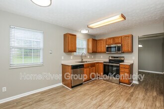 500 Misty Dawn Rd in Maineville, OH - Building Photo - Building Photo