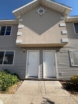 1860 S 2nd Ave in Pocatello, ID - Building Photo