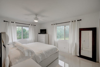 7115 Venetian Way in West Palm Beach, FL - Building Photo - Building Photo