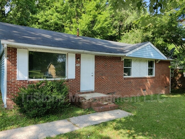 property at 3030 Crawford Ave