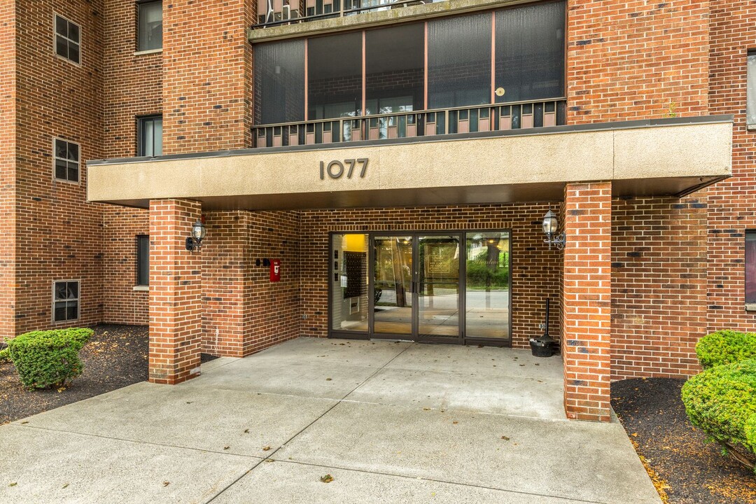 Gardencrest Apartments in Wakefield, MA - Building Photo