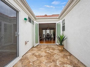 24320 Taranto Ave in Santa Clarita, CA - Building Photo - Building Photo