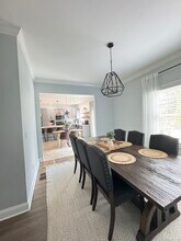 11 Regan Cir in Shelton, CT - Building Photo - Building Photo