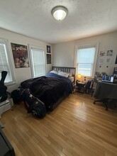 70 Gore St, Unit 1 in Cambridge, MA - Foto de edificio - Building Photo