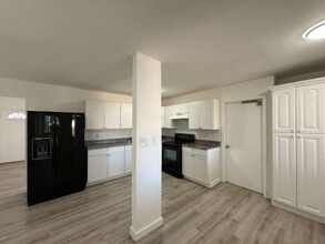 164 Lost Forest St in San Antonio, TX - Foto de edificio - Building Photo