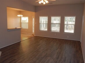 272 Mesa Ct in Conroe, TX - Building Photo - Building Photo