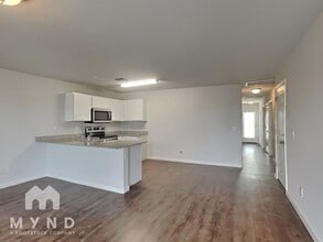 254 S Picacho Heights Rd in Eloy, AZ - Foto de edificio - Building Photo