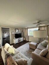 701 Edgecliff St, Unit 1 in Covington, KY - Foto de edificio - Building Photo