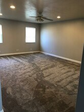 633 S Teresa St in Kaysville, UT - Building Photo - Building Photo