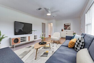 1806 Gardenia Dr in Houston, TX - Building Photo - Building Photo