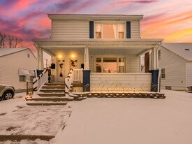 2825 Queen St in Dearborn, MI - Building Photo