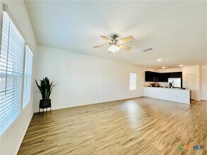 13410 Mussel Rn in Elgin, TX - Building Photo - Building Photo