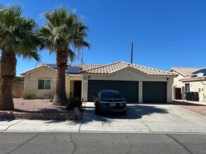 4207 Oak Bay Way in North Las Vegas, NV - Building Photo - Building Photo