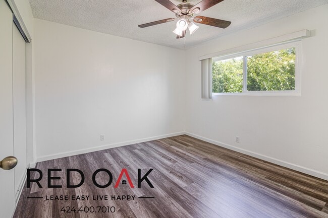 21241 S Santa Fe Ave in Carson, CA - Building Photo - Building Photo