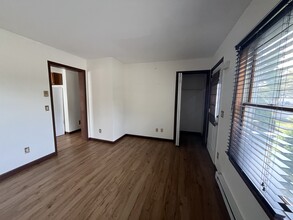 34 Loughran Dr in Corinth, NY - Building Photo - Building Photo