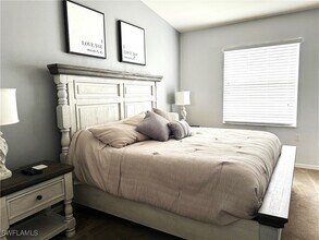 3445 Grand Cypress Dr in Naples, FL - Building Photo - Building Photo