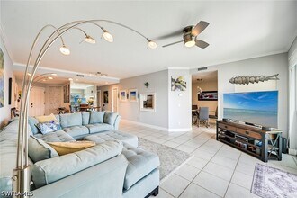 4530 Gulf Shore Blvd N in Naples, FL - Building Photo - Building Photo