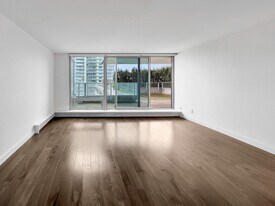 8131 Nunavut Ln in Vancouver, BC - Building Photo