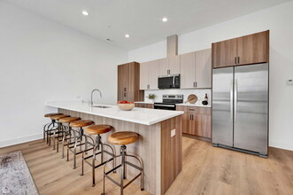 1626 W Hastings St in Chicago, IL - Building Photo - Building Photo