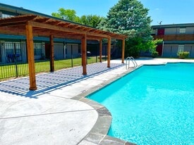 $0 Deposit + $1200 in Rent Savings* Renova...