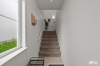 5619 E 43rd Ave-Unit -Unit A in Anchorage, AK - Building Photo - Building Photo