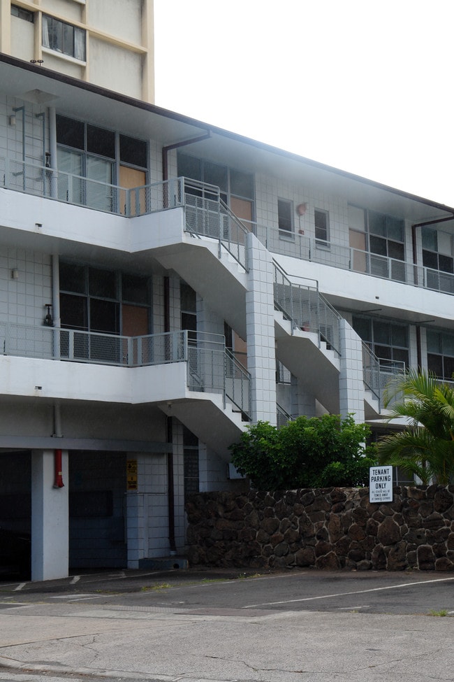 516 Kamoku St in Honolulu, HI - Building Photo - Building Photo