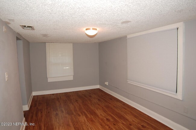 2125 Morehouse Rd in Jacksonville, FL - Building Photo - Building Photo