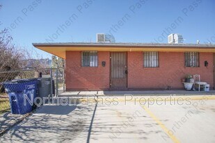 4031 Thomason Ave in El Paso, TX - Building Photo