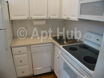 91 Trowbridge St, Unit 3 in Cambridge, MA - Building Photo