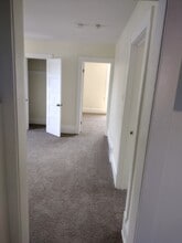 8240 W Cold Spring Rd in Greenfield, WI - Building Photo - Building Photo