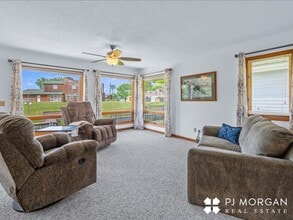 38 Lakewood Villa St in Council Bluffs, IA - Building Photo - Building Photo