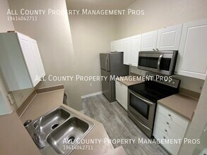 5146 Northridge Rd in Sarasota, FL - Building Photo - Building Photo