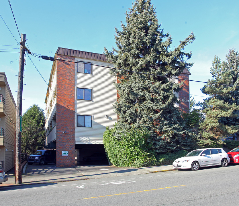 Cameo Apartments in Seattle, WA - Building Photo