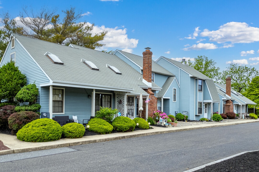 56 Fox Run in Pleasantville, NJ - Building Photo