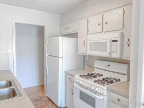 2131 74th St in Lubbock, TX - Building Photo - Building Photo