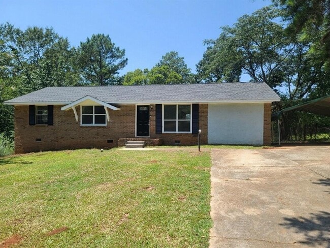property at 10135 Port Royal Ct