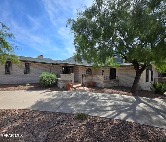 property at 316 Barbaree Dr