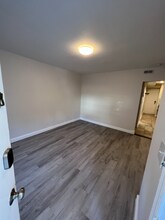 1825 H St NE in Washington, DC - Foto de edificio - Building Photo