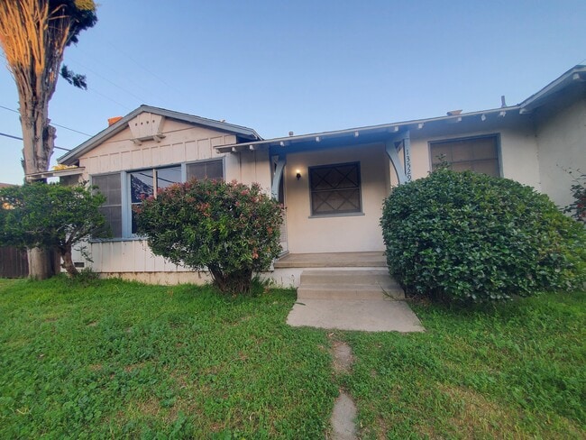 property at 13529 Burbank Blvd