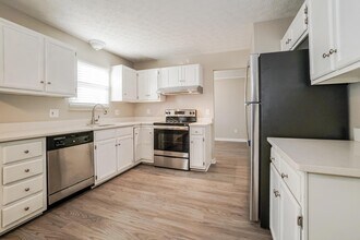 7289 Timbercreek Ct in Reynoldsburg, OH - Building Photo - Building Photo