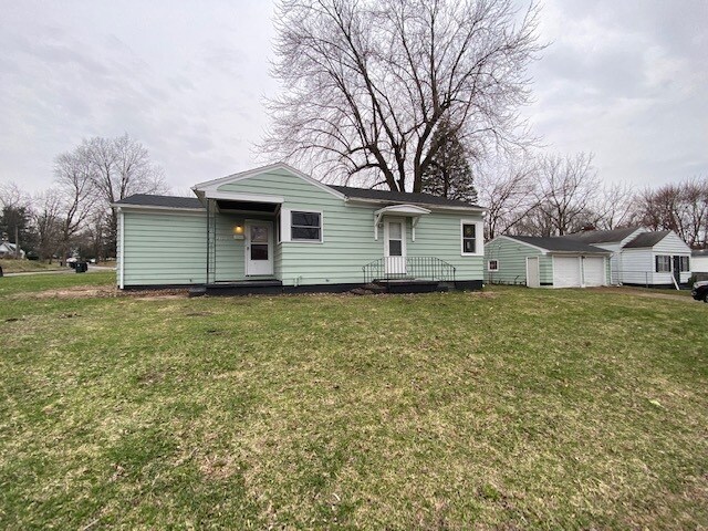 property at 2101 S Carlisle St