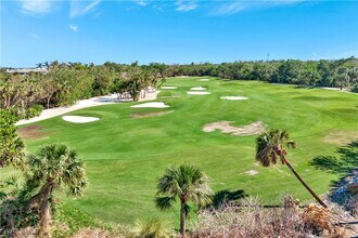 2450 Wulfert Rd in Sanibel, FL - Building Photo - Building Photo